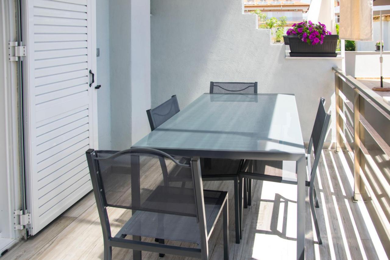 Villa Frideriki Vrasná Exteriér fotografie